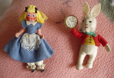 Alice in Wonderland & White Rabbit